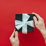 The surprising benefits of shopping with a list