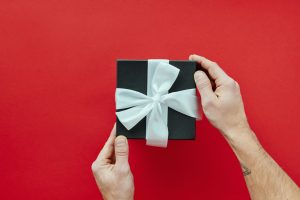 The surprising benefits of shopping with a list