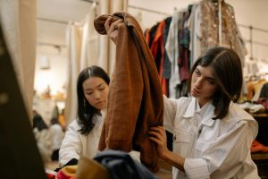 Your guide to finding the perfect vintage clothing pieces