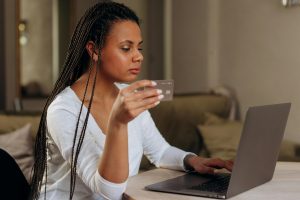 The surprising secrets of a successful online shopping spree