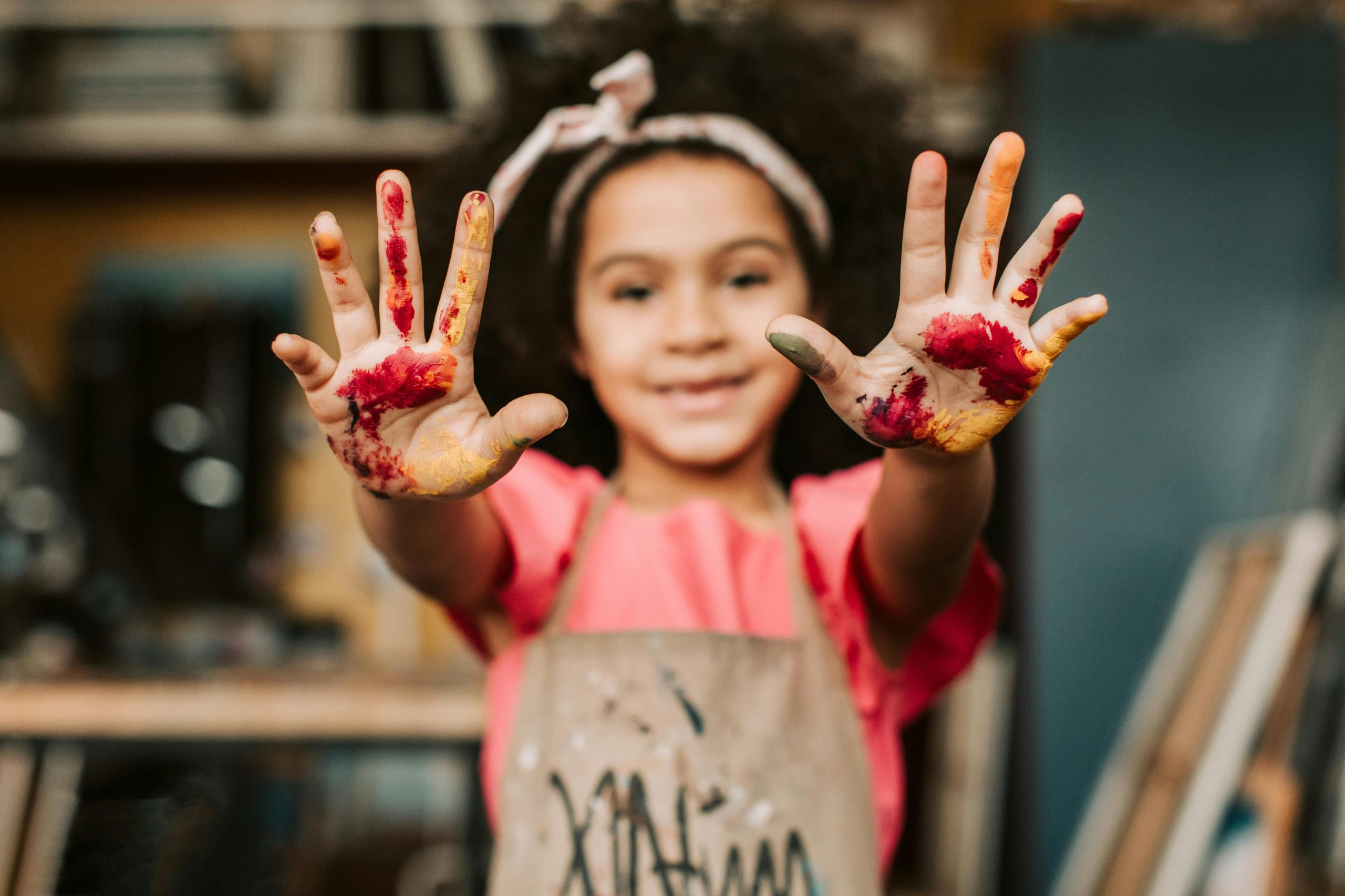 From passive consumption to active creation: the new paradigm of learning